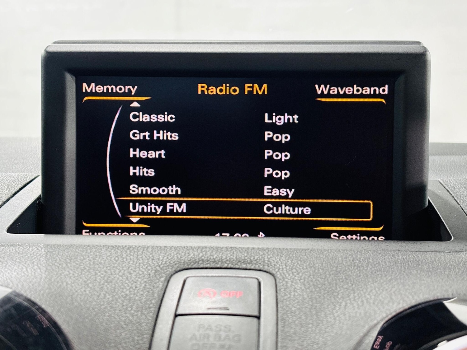 Used Audi A1 2012 for sale - 76613269: Photo 24