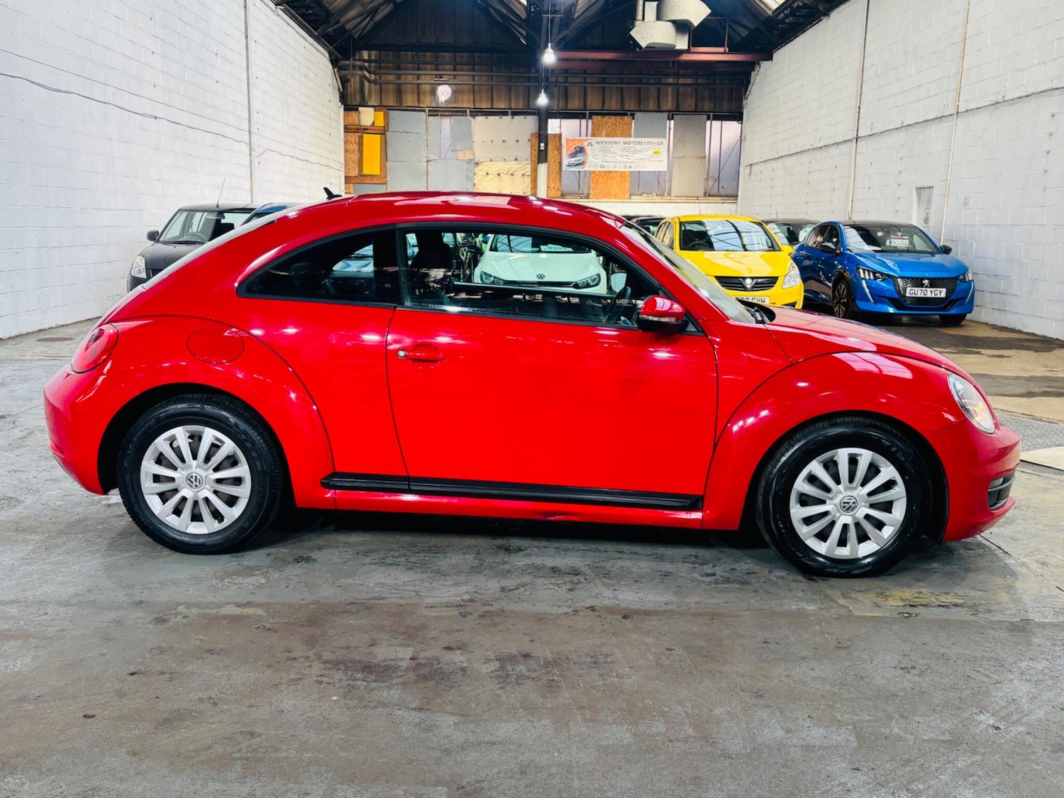 Used Volkswagen Beetle for sale - 77925298: Photo 8