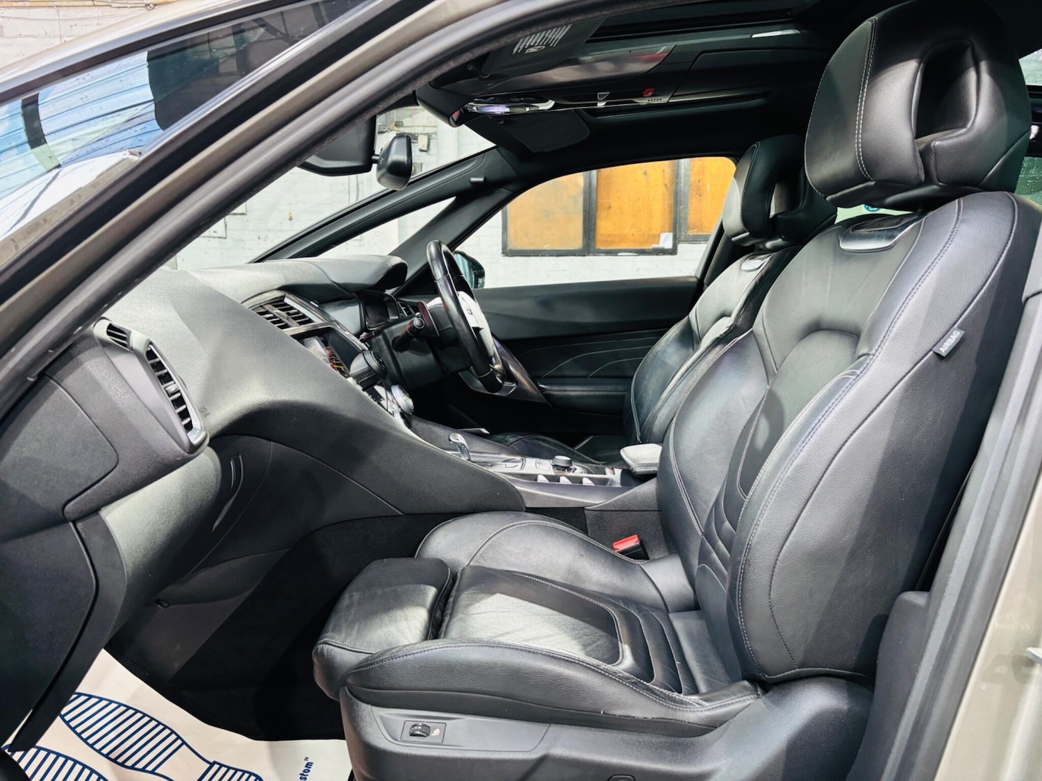 Used Citroen DS5 2012 for sale - 76377960: Photo 15