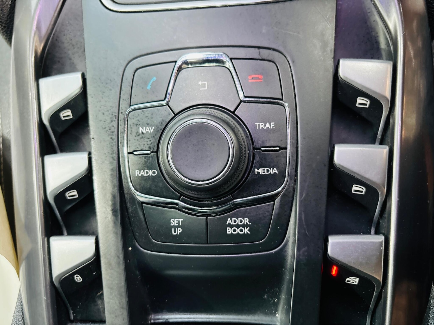 Used Citroen DS5 2012 for sale - 76377960: Photo 29