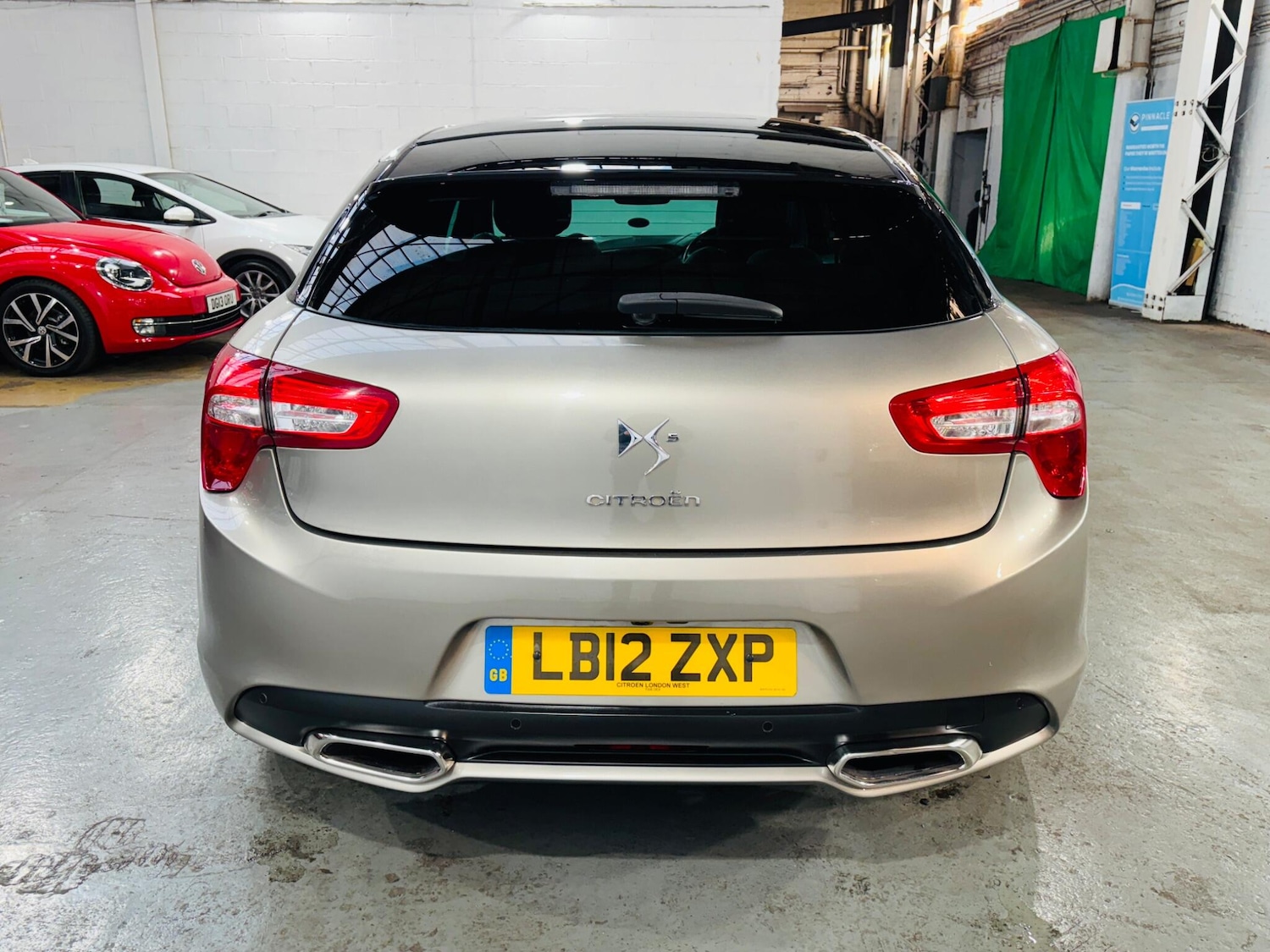 Used Citroen DS5 2012 for sale - 76377960: Photo 6