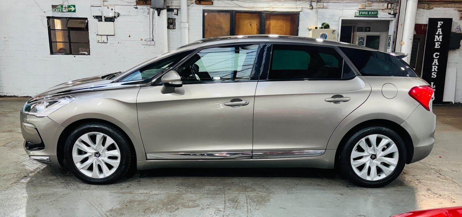 Used Citroen DS5 2012 for sale - 76377960: Photo 9
