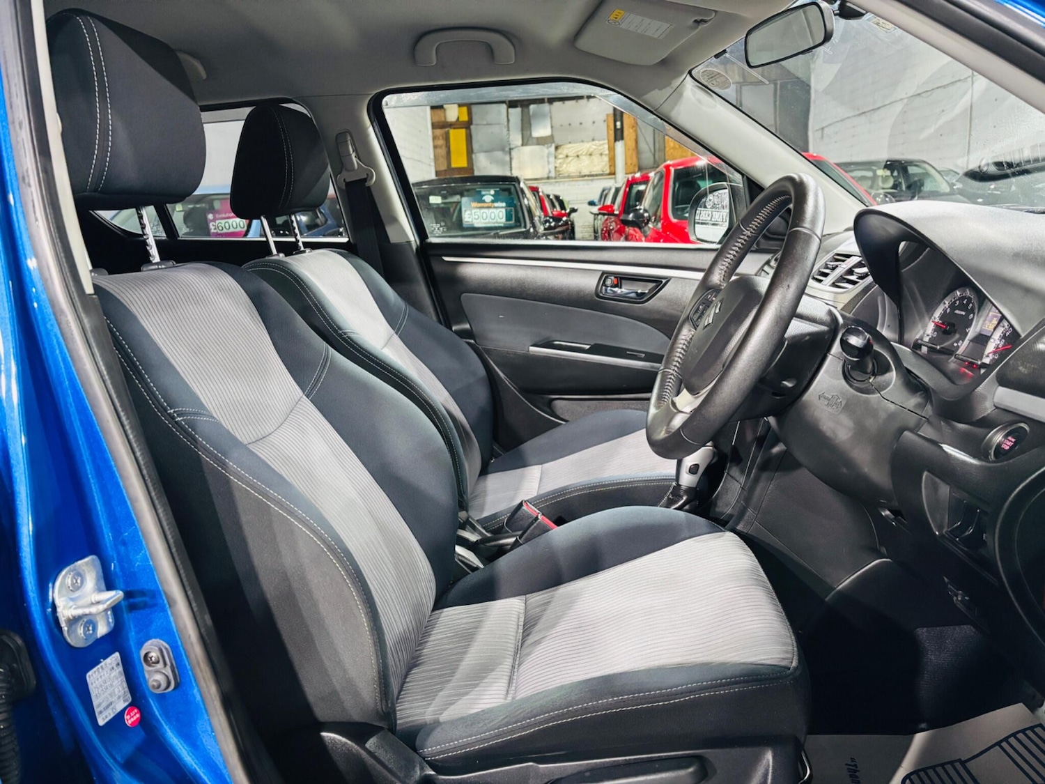 Used Suzuki Swift 2025 for sale - 76584449: Photo 13