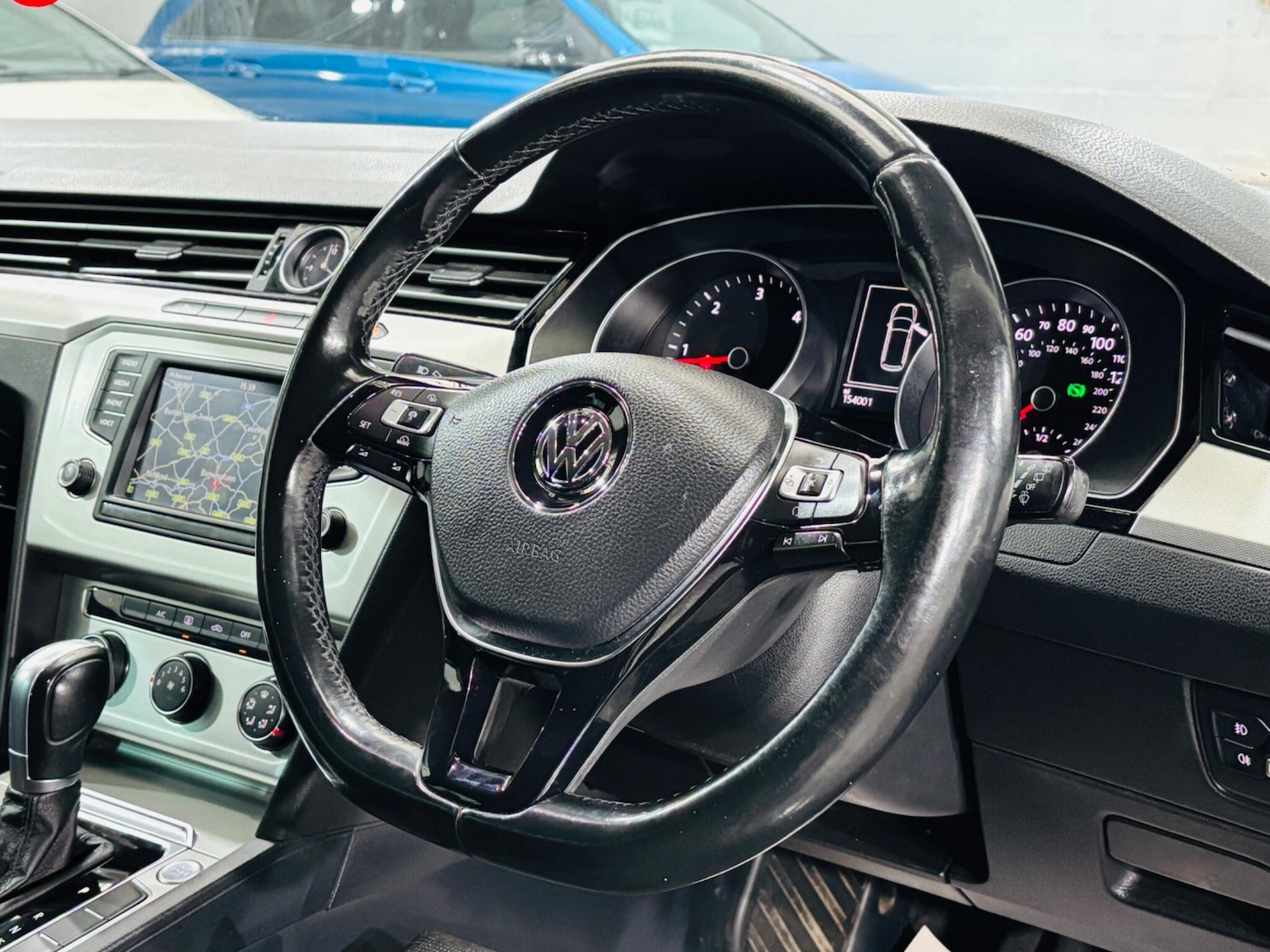 Used Volkswagen Passat 2015 for sale - 76993063: Photo 11