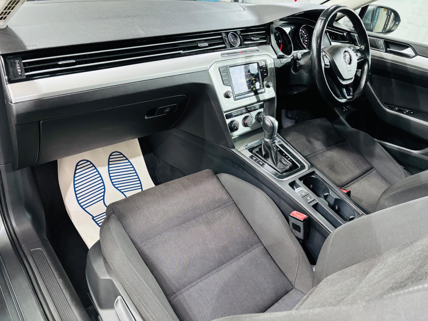 Used Volkswagen Passat 2015 for sale - 76993063: Photo 14