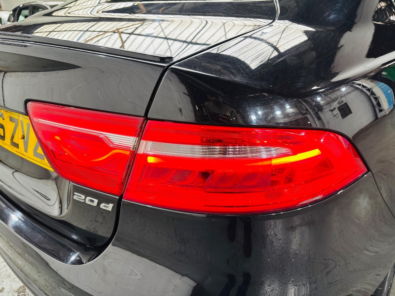 Used Jaguar XE 2016 for sale - 76992562: Photo 36