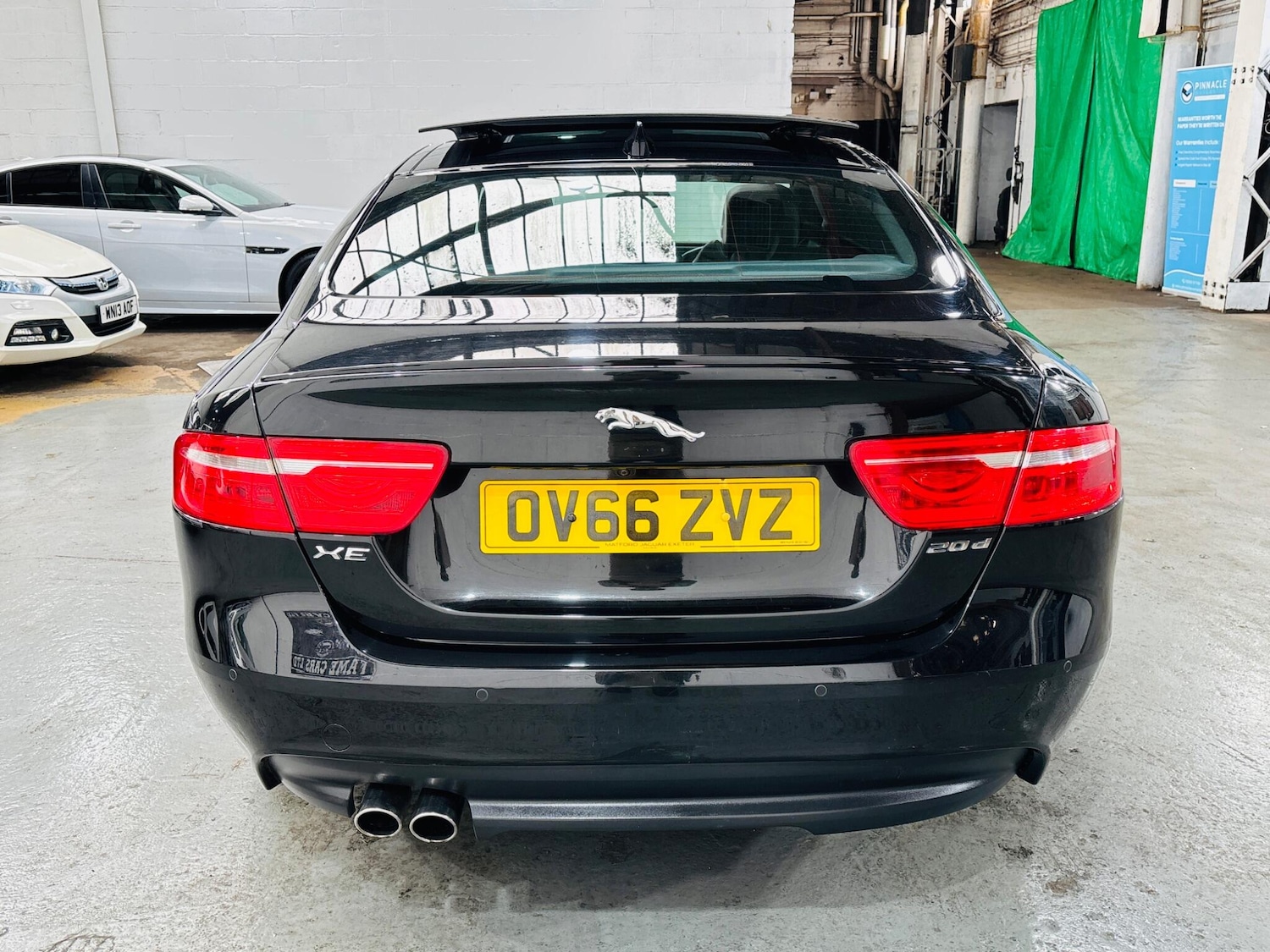 Used Jaguar XE 2016 for sale - 76992562: Photo 6