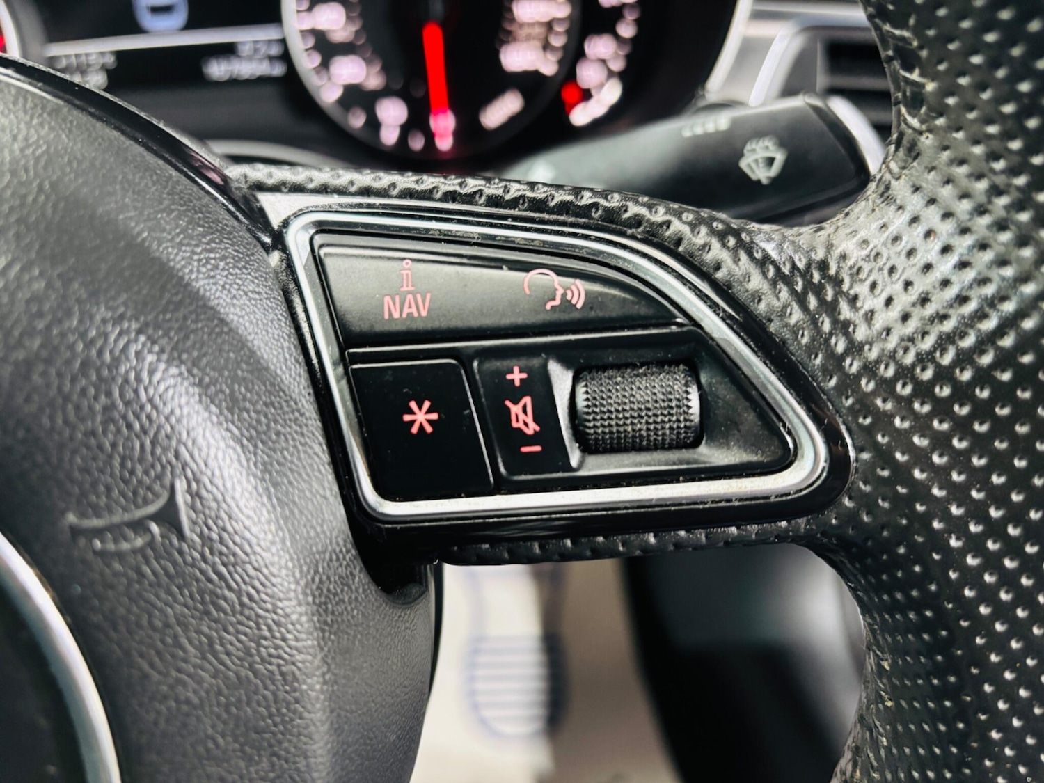 Used Audi A6 2011 for sale - 76994759: Photo 21