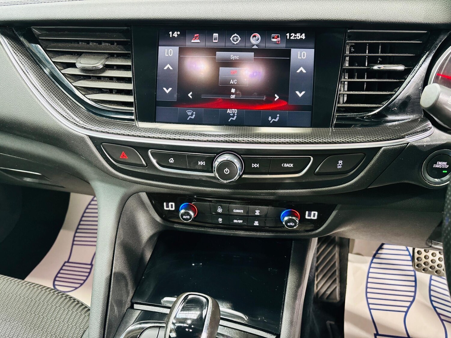 Used Vauxhall Insignia 2018 for sale - 77839697: Photo 29