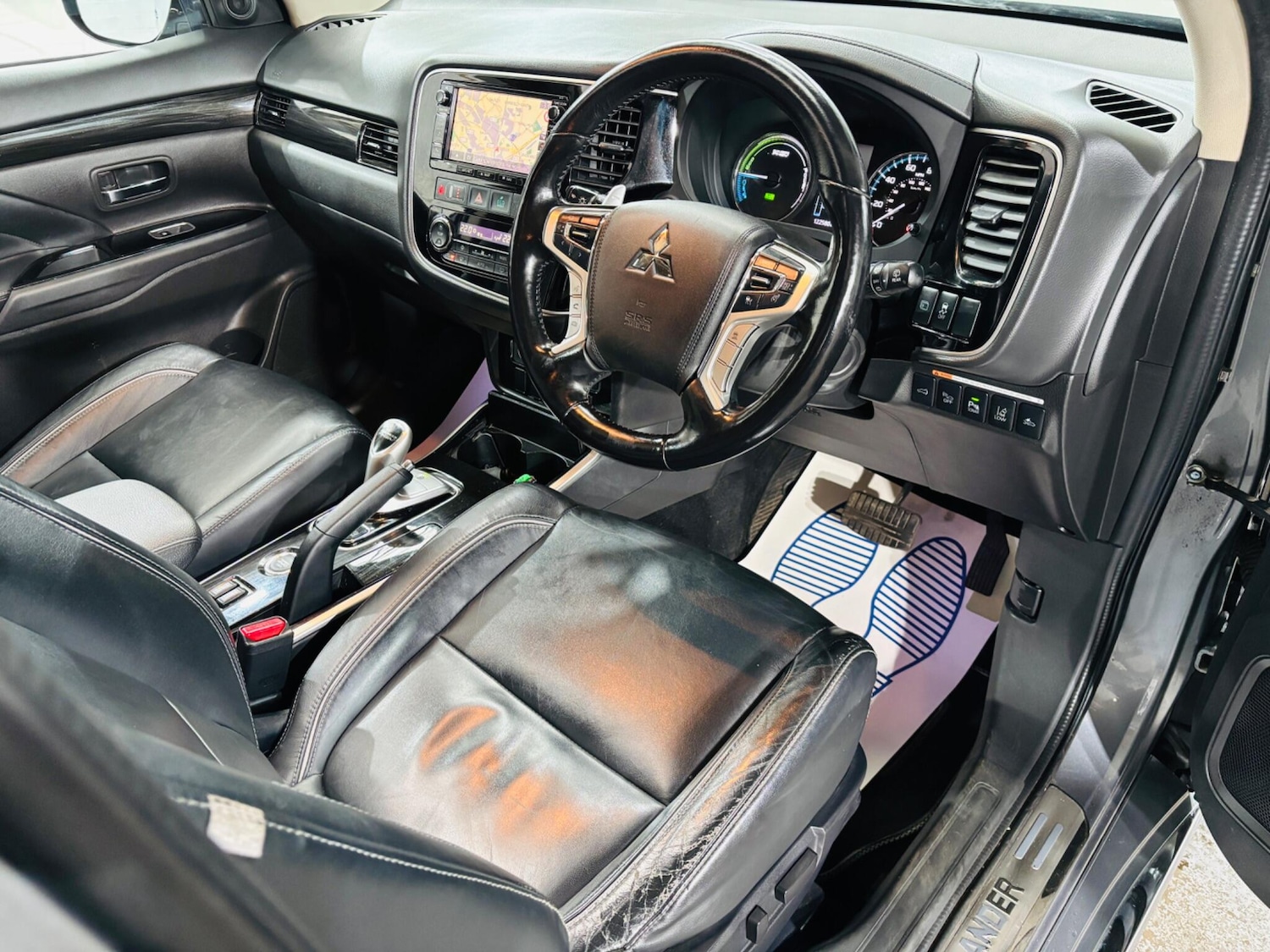 Used Mitsubishi Outlander for sale - 77824225: Photo 10