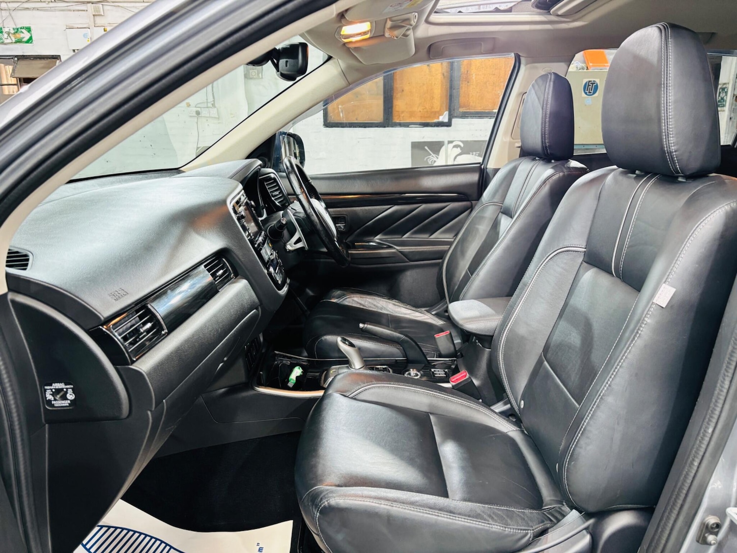 Used Mitsubishi Outlander for sale - 77824225: Photo 15