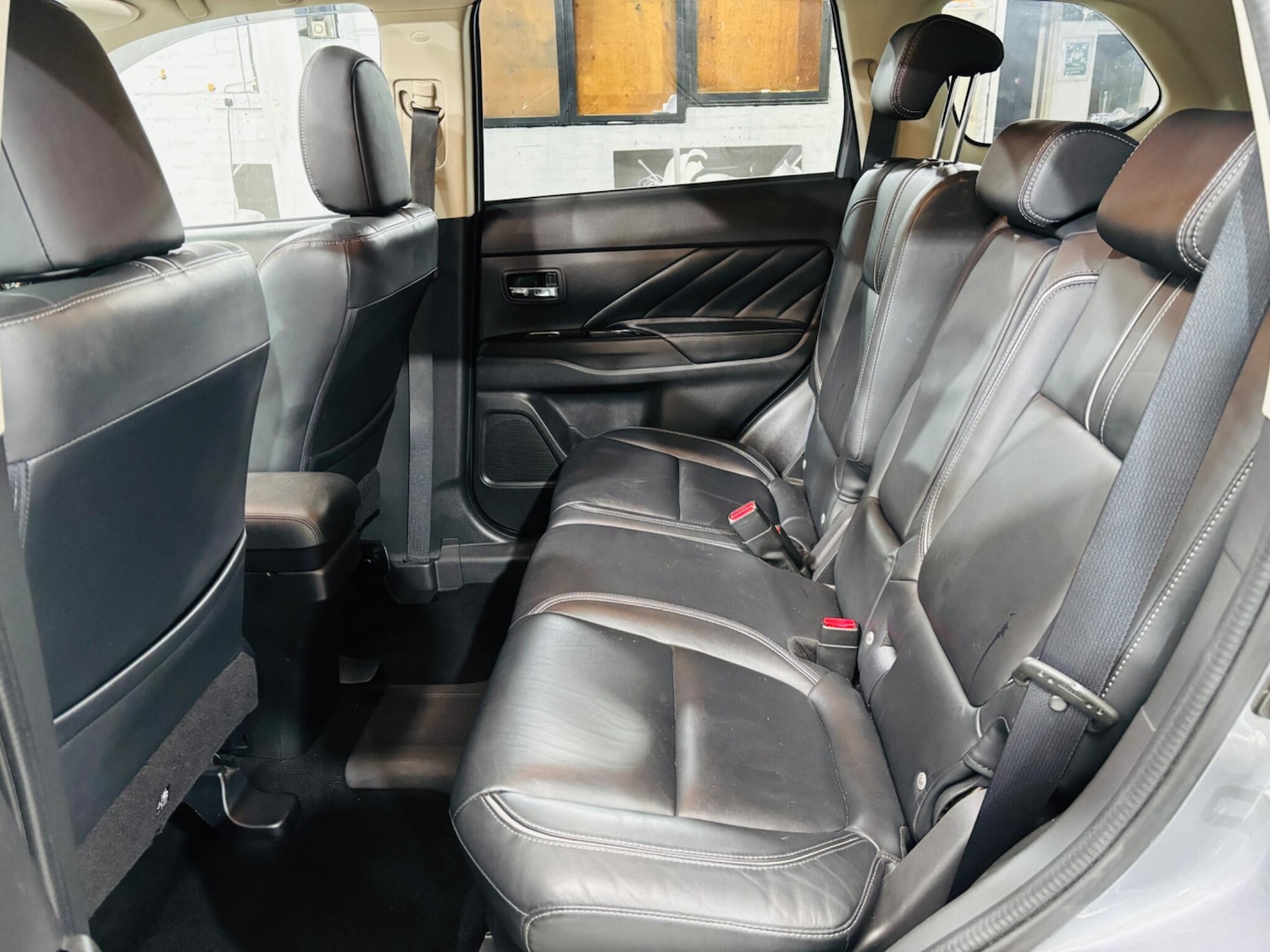 Used Mitsubishi Outlander for sale - 77824225: Photo 16