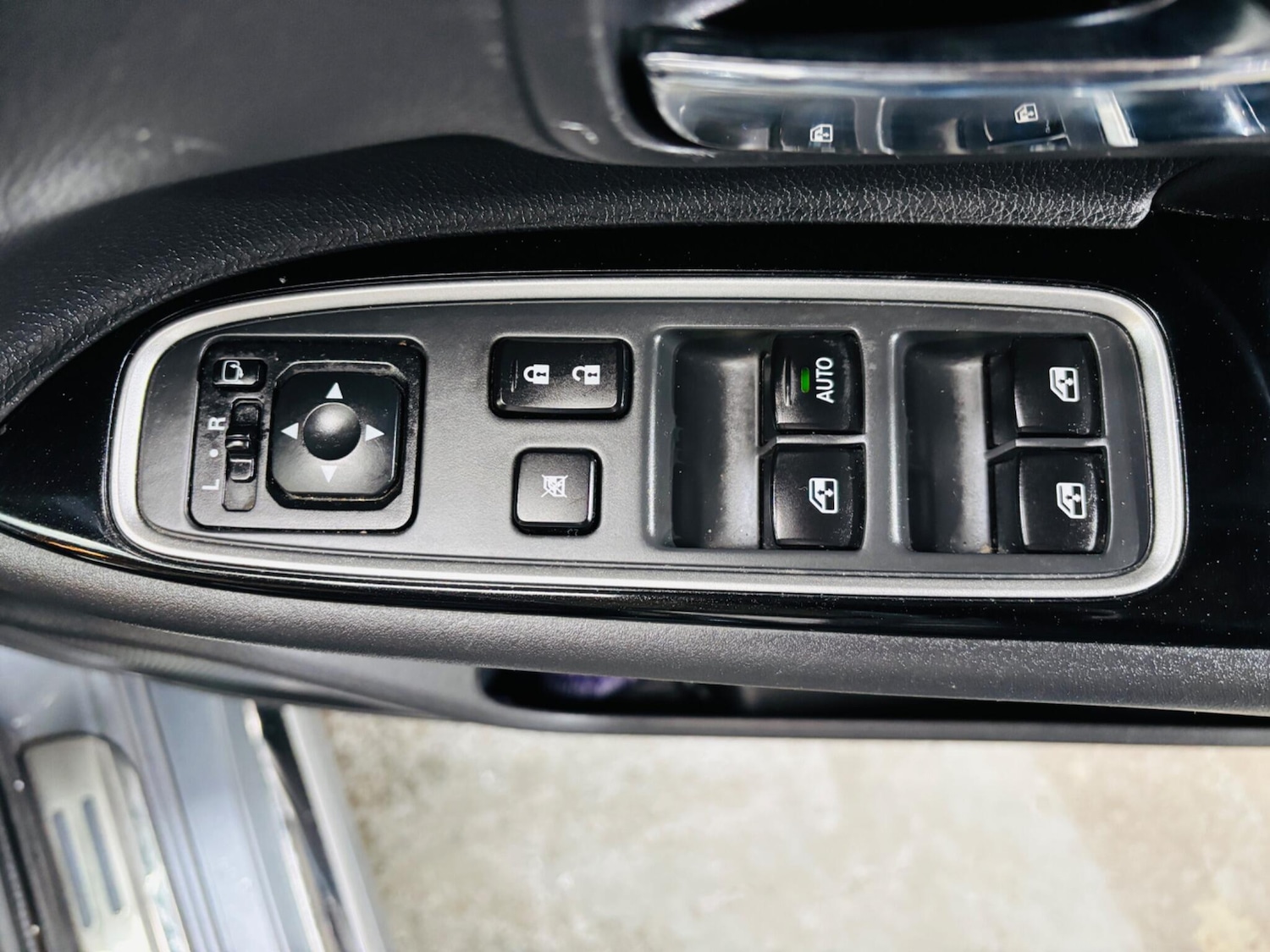 Used Mitsubishi Outlander for sale - 77824225: Photo 18