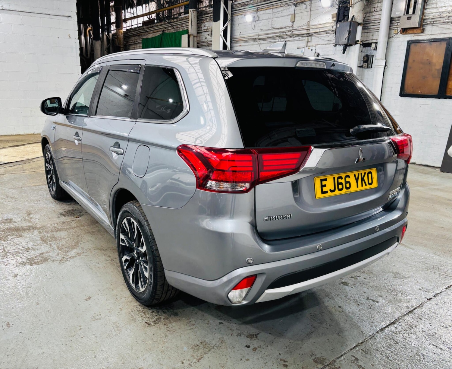 Used Mitsubishi Outlander for sale - 77824225: Photo 7