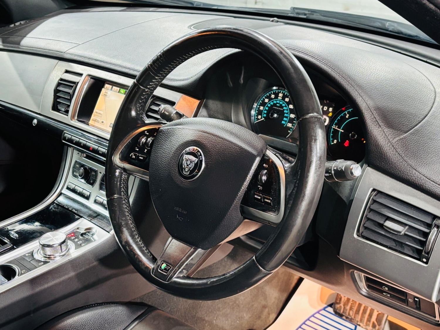 Used Jaguar XF for sale - 77926058: Photo 11