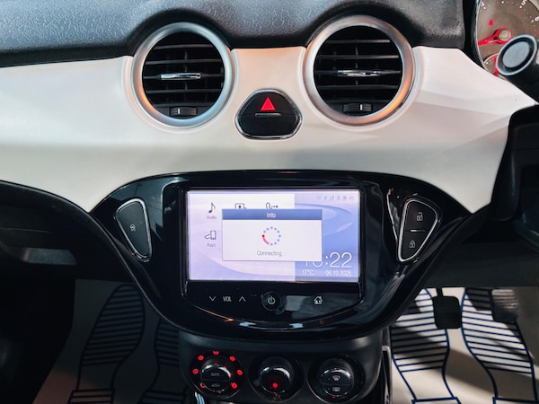 Used Vauxhall ADAM 2015 for sale - 76200325: Photo 27