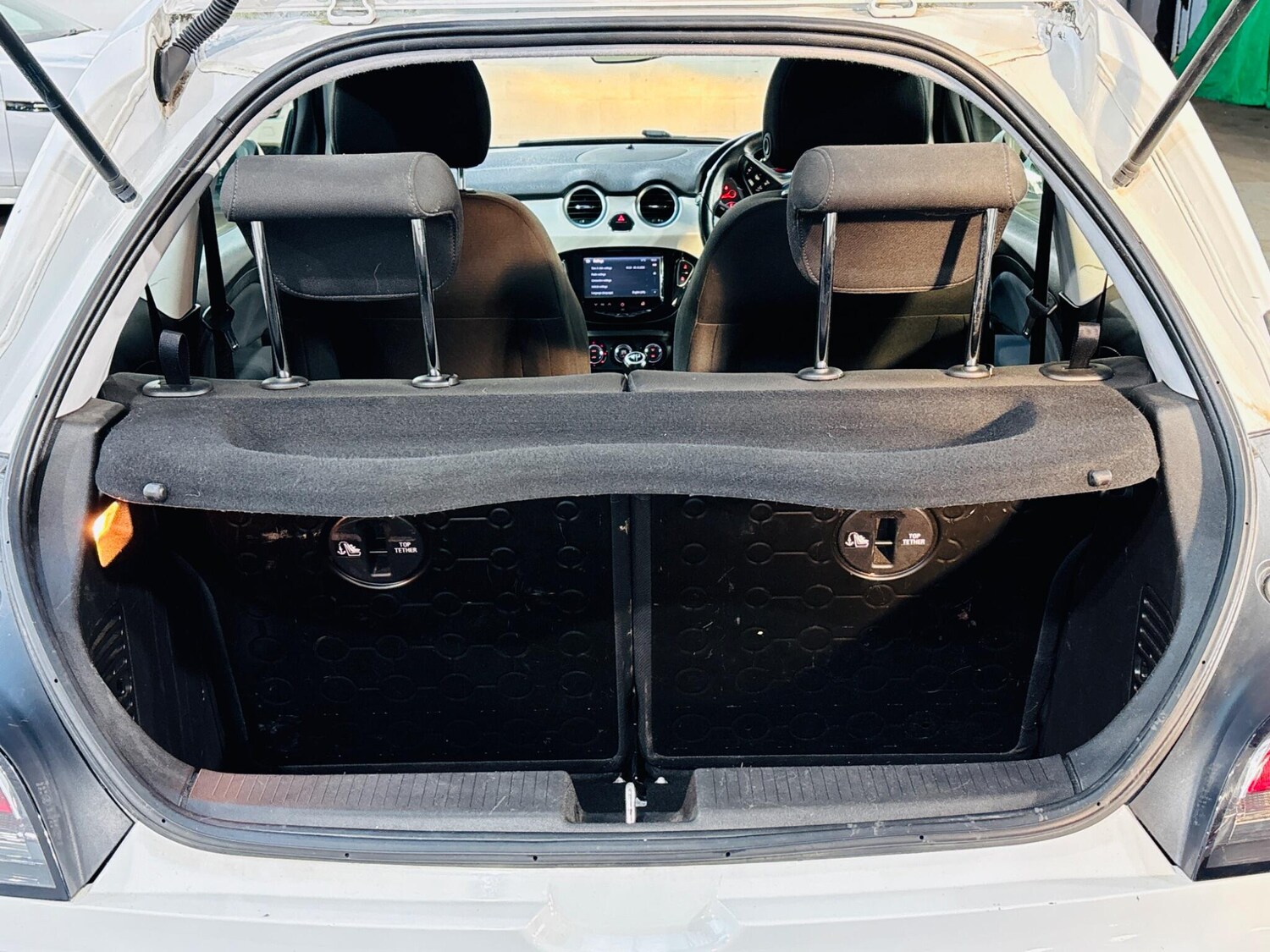 Used Vauxhall ADAM 2015 for sale - 76200325: Photo 36