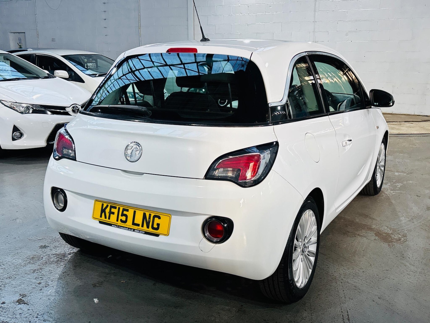 Used Vauxhall ADAM 2015 for sale - 76200325: Photo 5