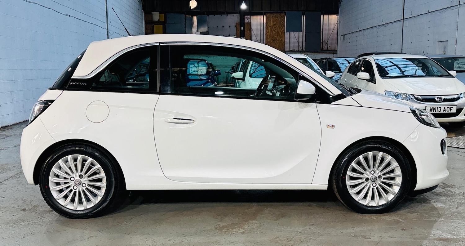 Used Vauxhall ADAM 2015 for sale - 76200325: Photo 8