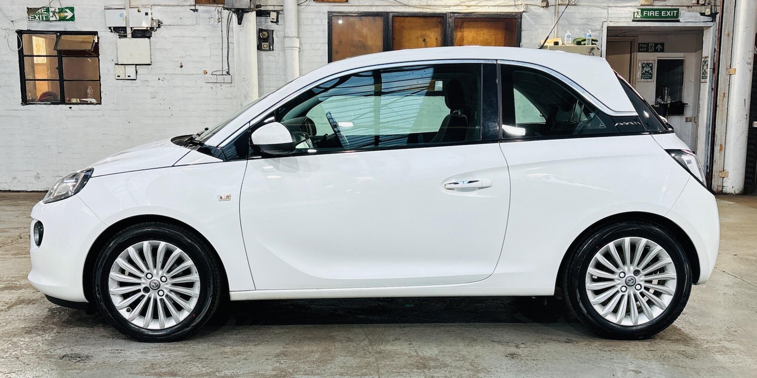 Used Vauxhall ADAM 2015 for sale - 76200325: Photo 9