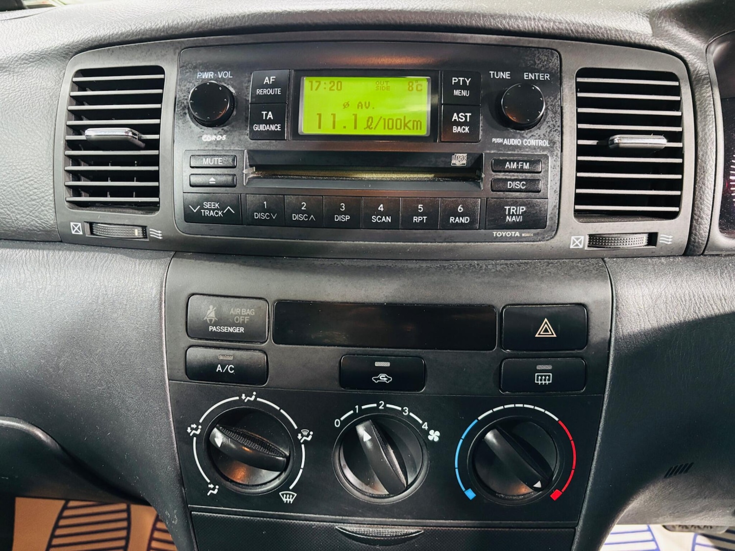 Used Toyota Corolla 2005 for sale - 78157425: Photo 21