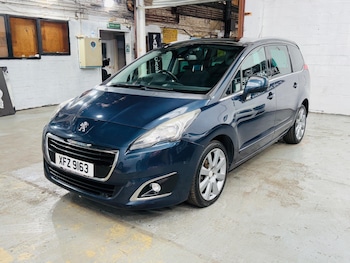 Used Peugeot 5008 2015 for sale - 78301865: Photo