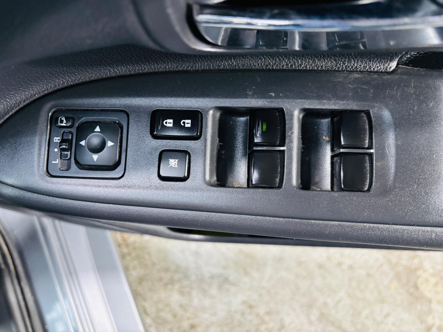 Used Mitsubishi Outlander 2014 for sale - 77478698: Photo 17