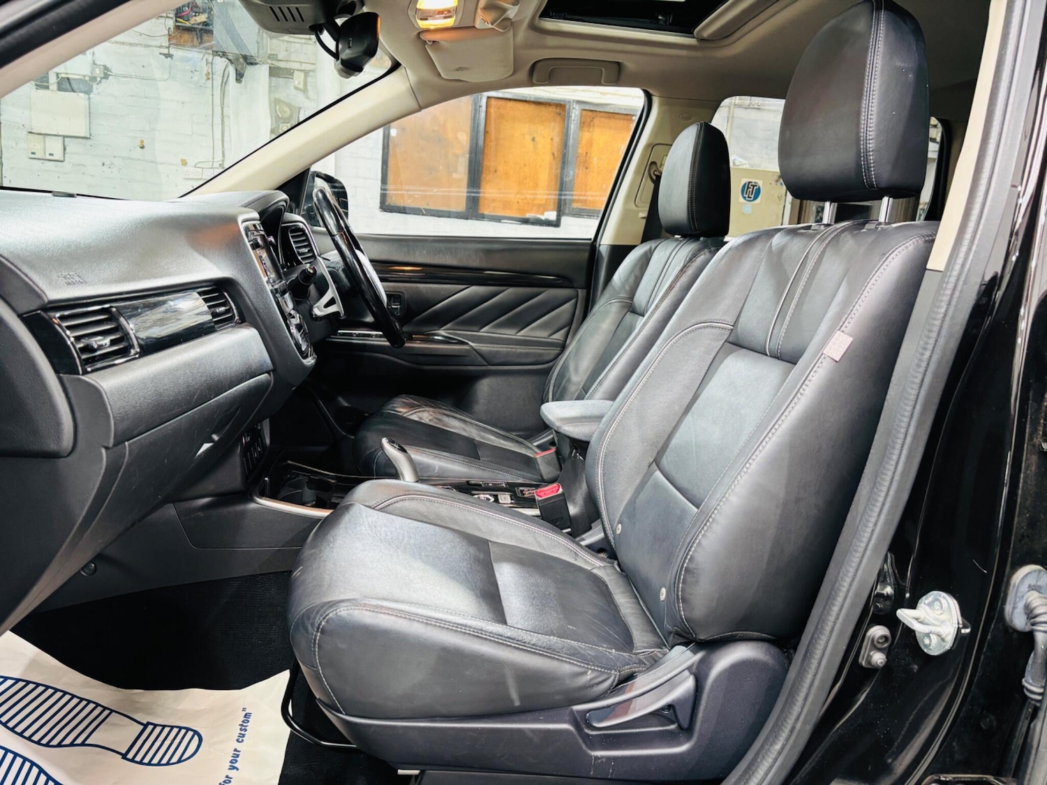 Used Mitsubishi Outlander for sale - 78135947: Photo 14