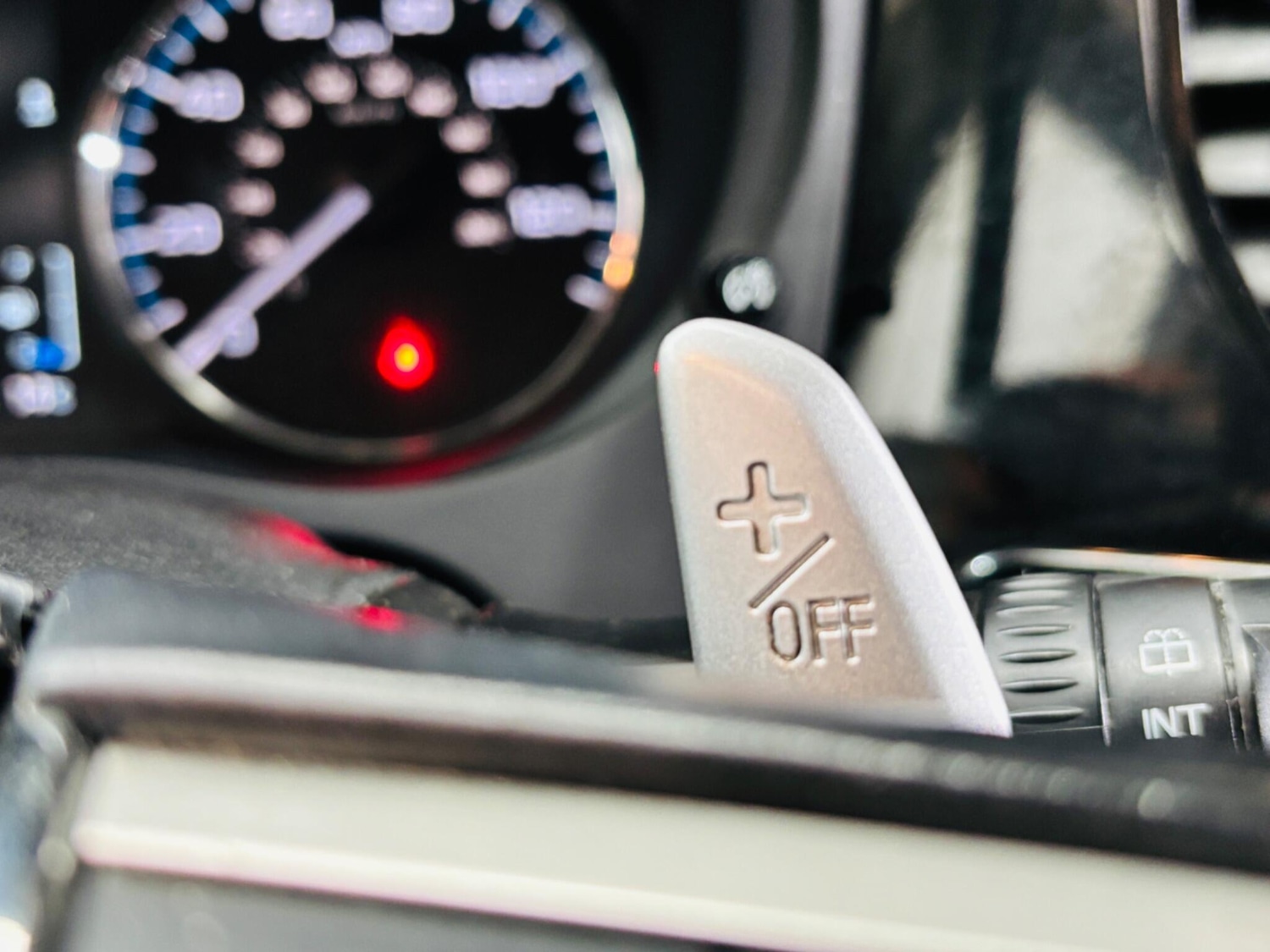 Used Mitsubishi Outlander for sale - 78135947: Photo 20