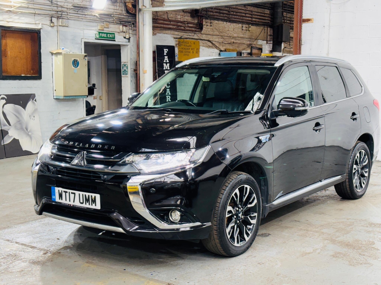 Used Mitsubishi Outlander for sale - 78135947: Photo 4