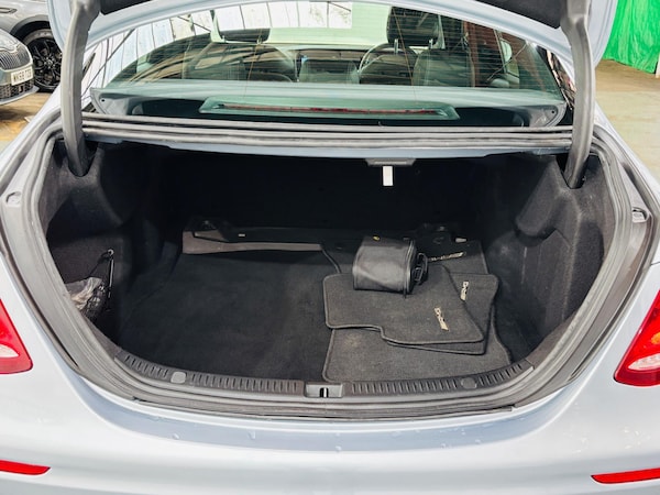 Used Mercedes-Benz E-Class 2016 for sale - 76122009: Photo 40
