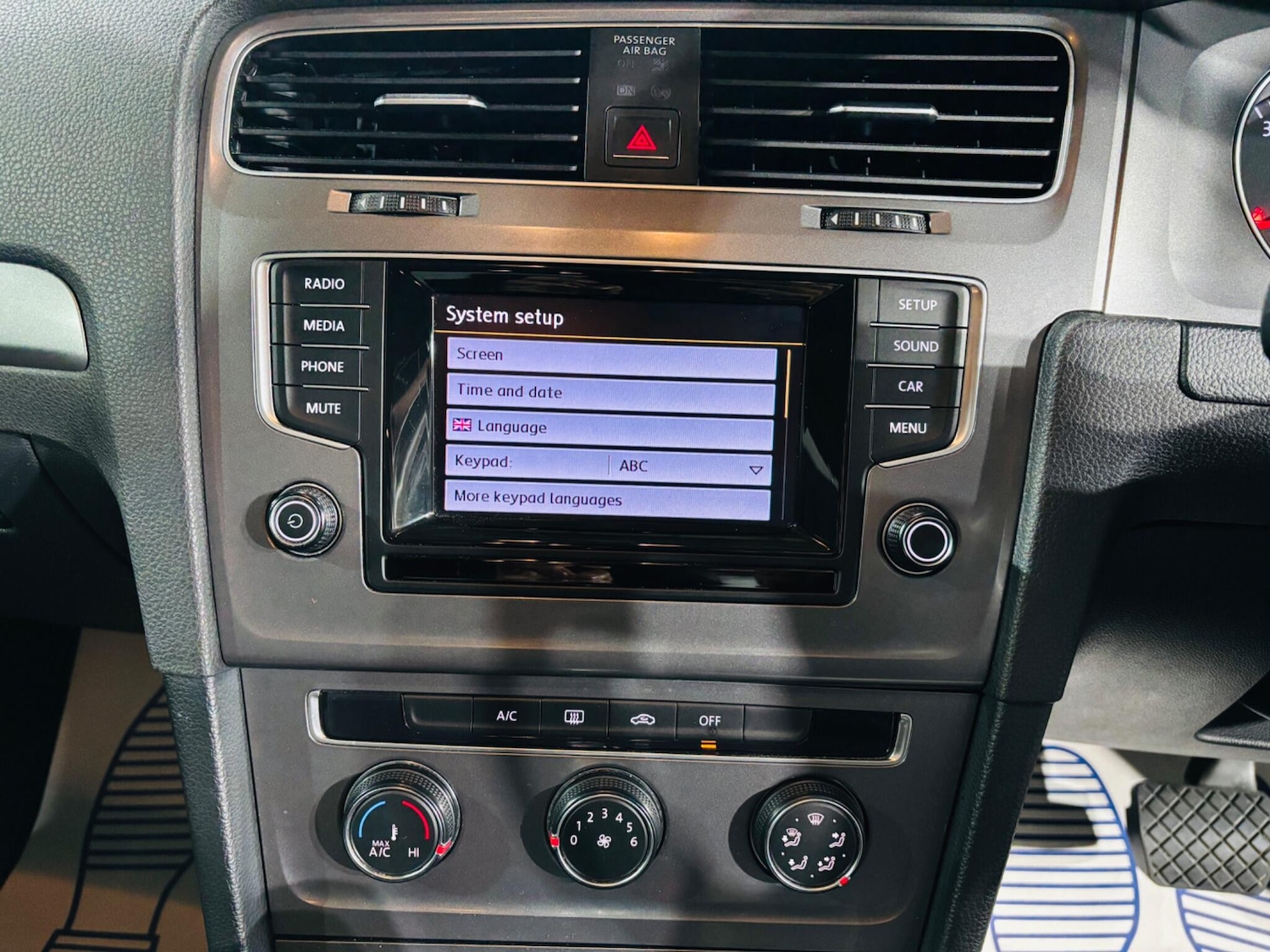 Used Volkswagen Golf 2014 for sale - 76562427: Photo 24