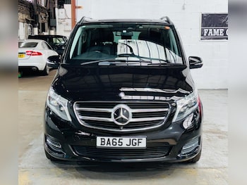 Used Mercedes-Benz V-Class 2015 for sale - 78548187: Photo