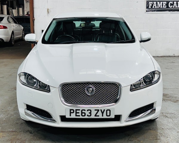 Used Jaguar XF 2013 for sale - 76314366: Photo 2