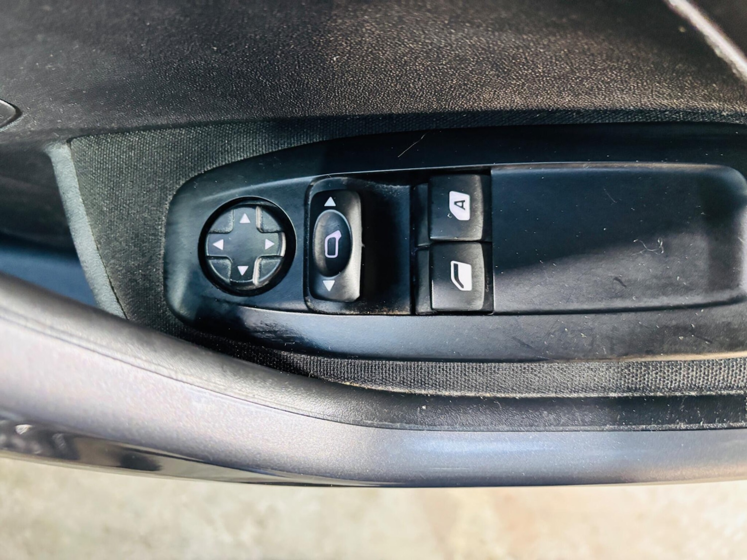 Used Peugeot 2008 2016 for sale - 77658742: Photo 17