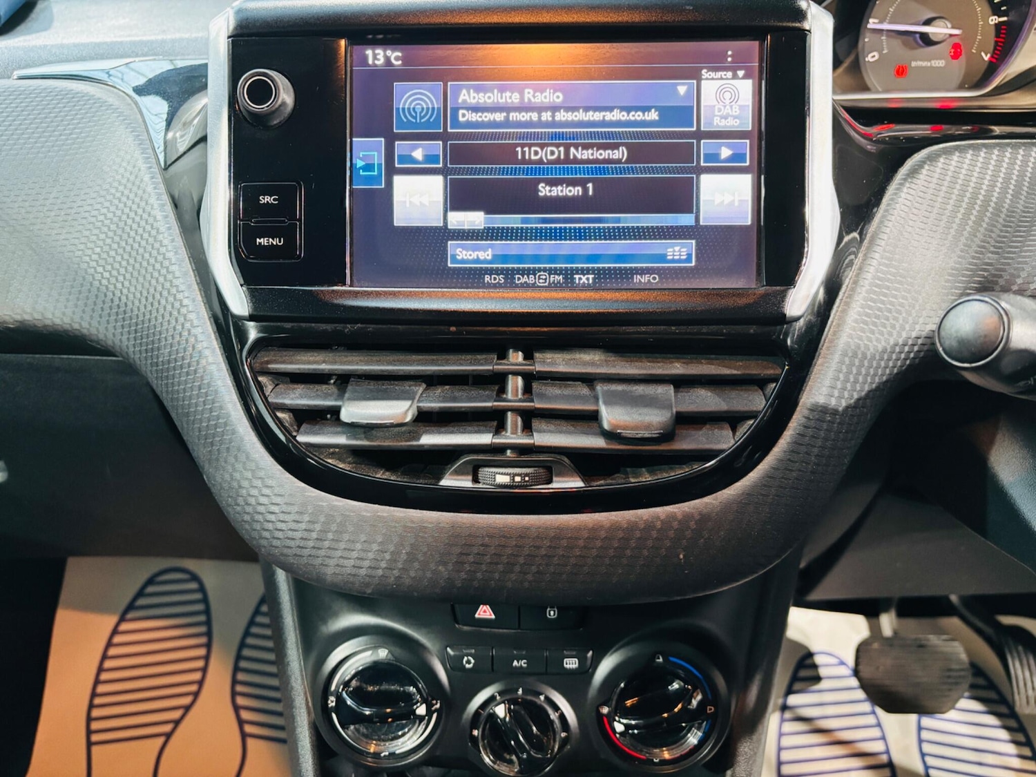 Used Peugeot 2008 2016 for sale - 77658742: Photo 21