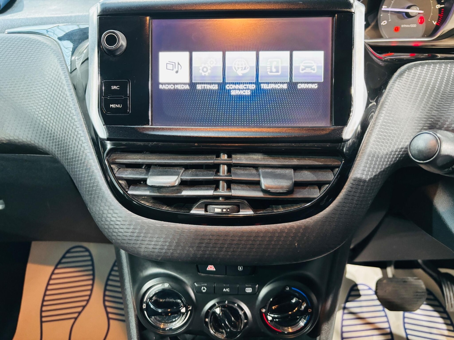 Used Peugeot 2008 2016 for sale - 77658742: Photo 22