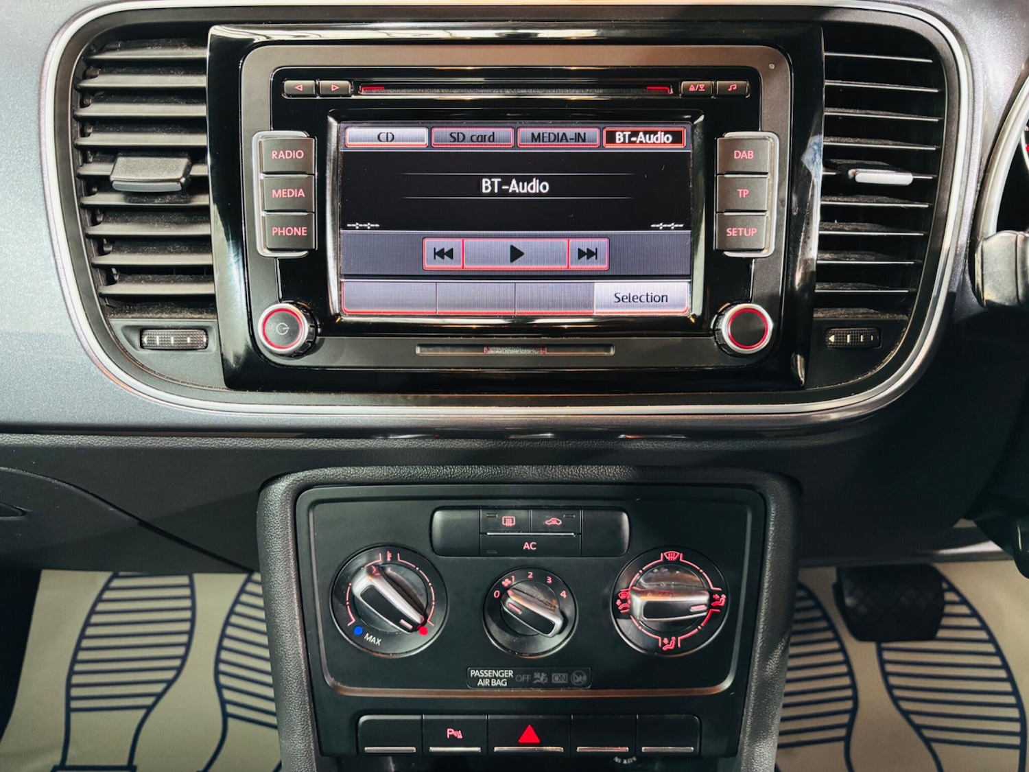 Used Volkswagen Beetle 2013 for sale - 77229773: Photo 22