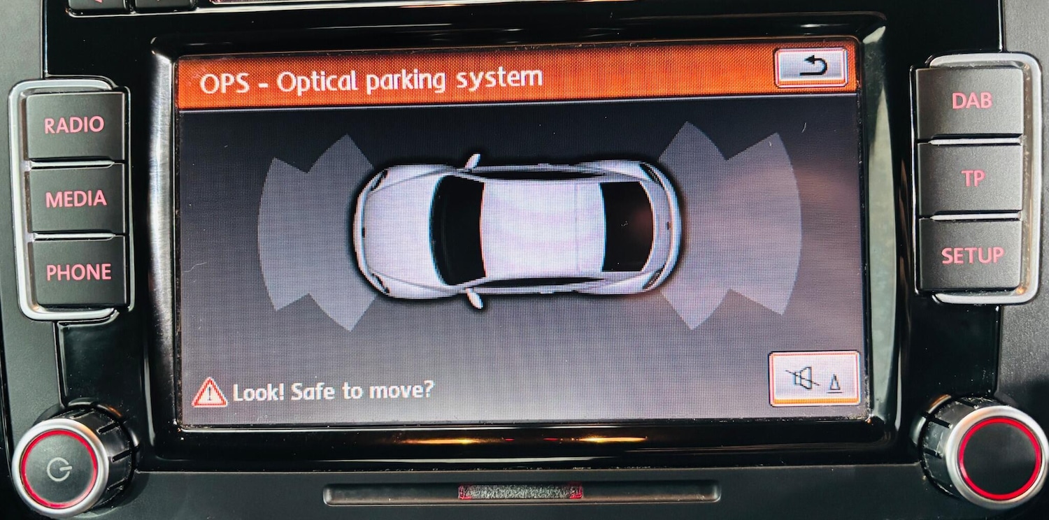 Used Volkswagen Beetle 2013 for sale - 77229773: Photo 25