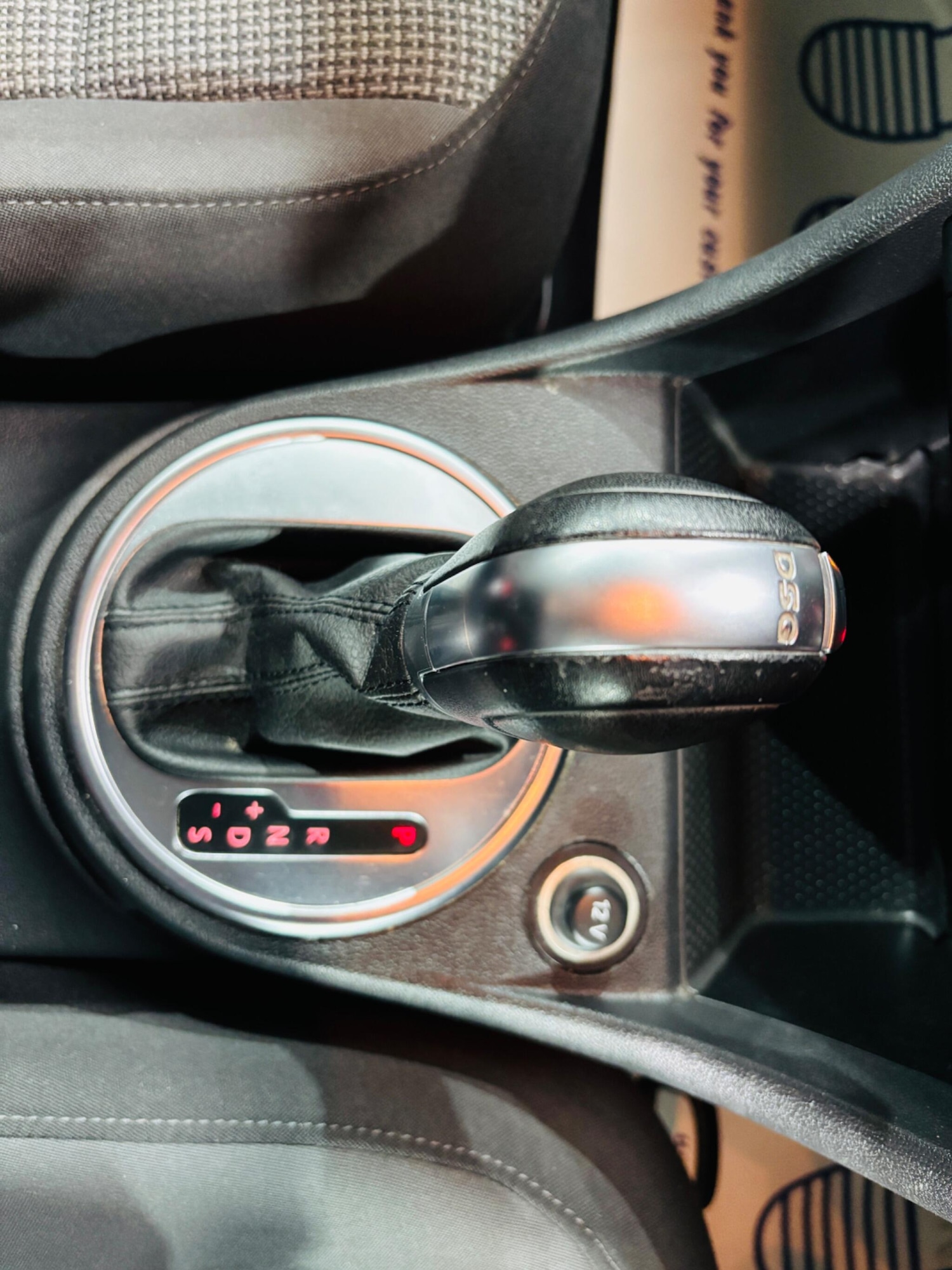 Used Volkswagen Beetle 2013 for sale - 77229773: Photo 26