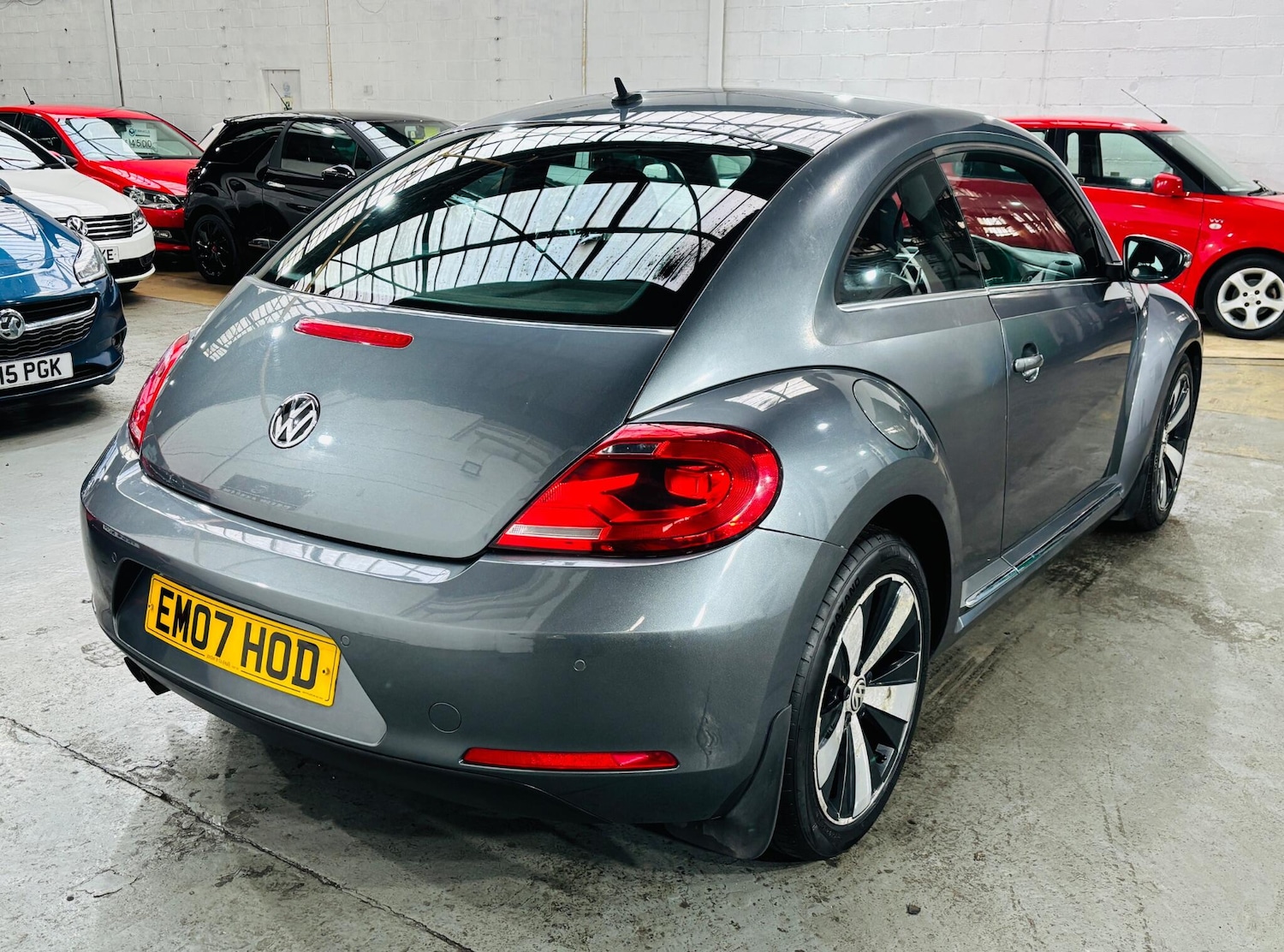 Used Volkswagen Beetle 2013 for sale - 77229773: Photo 5