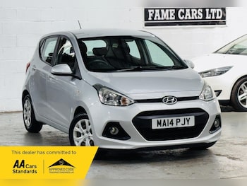 Used Hyundai i10 2014 for sale - 79181074: Photo