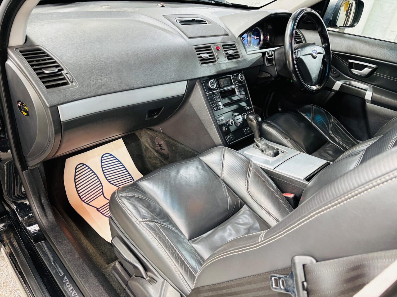 Used Volvo XC90 2013 for sale - 77892880: Photo 15