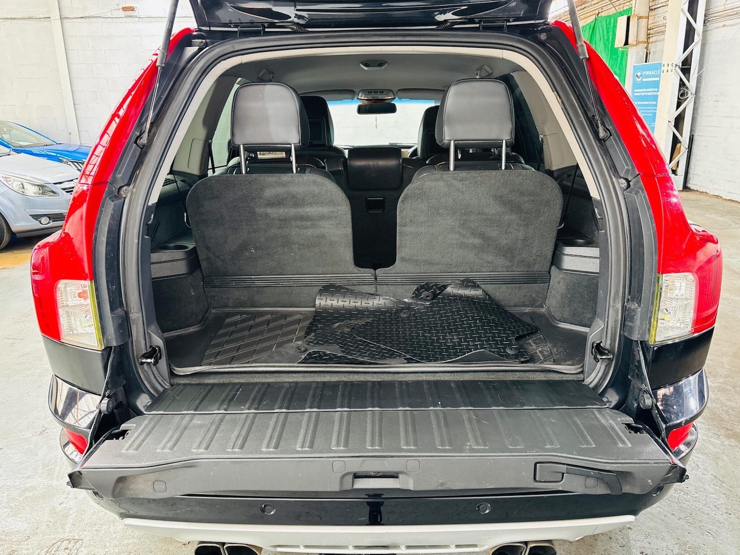 Used Volvo XC90 2013 for sale - 77892880: Photo 28