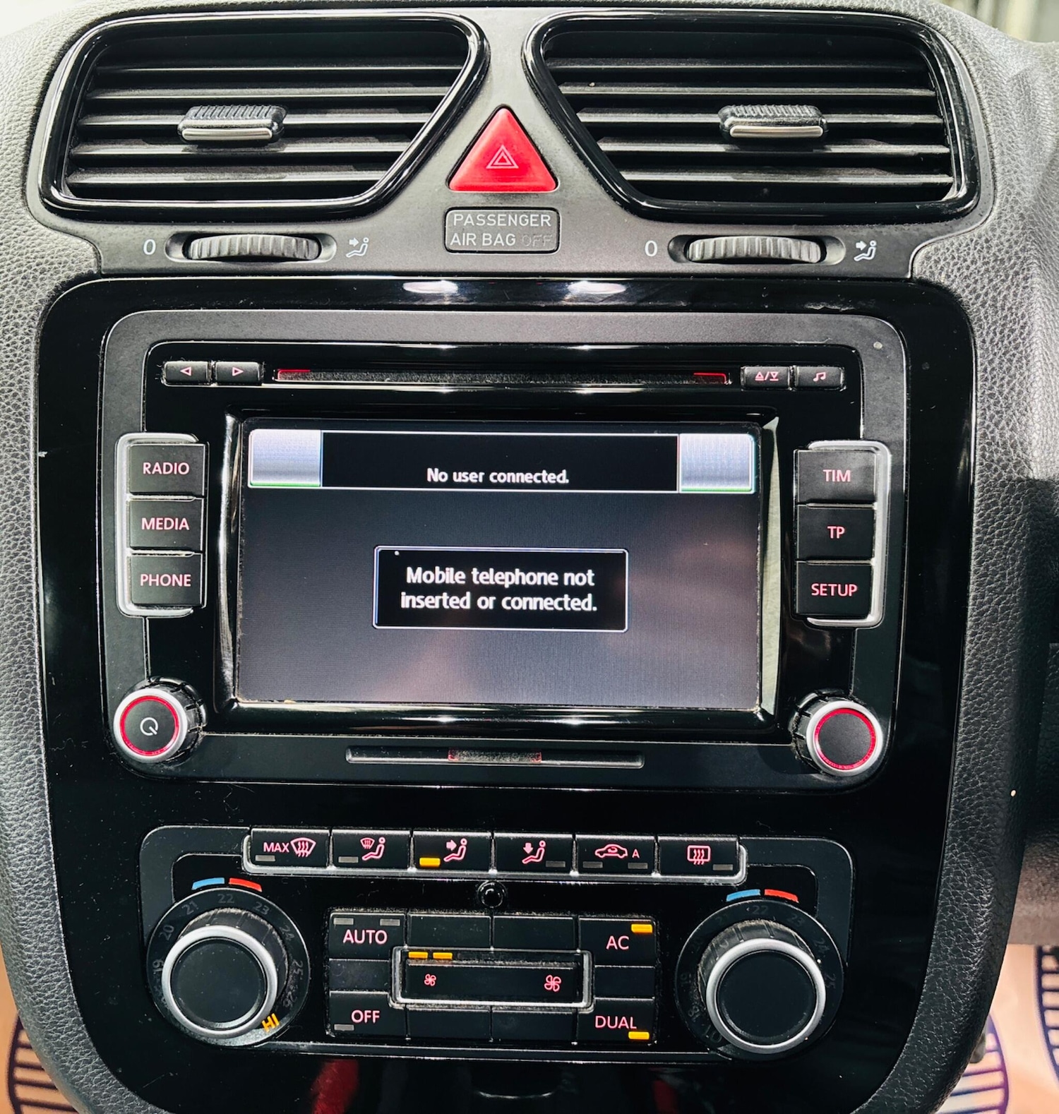 Used Volkswagen Scirocco 2011 for sale - 78220263: Photo 24