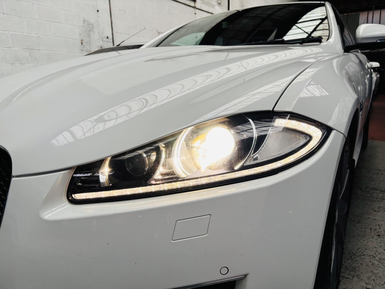 Used Jaguar XF for sale - 78136193: Photo 32