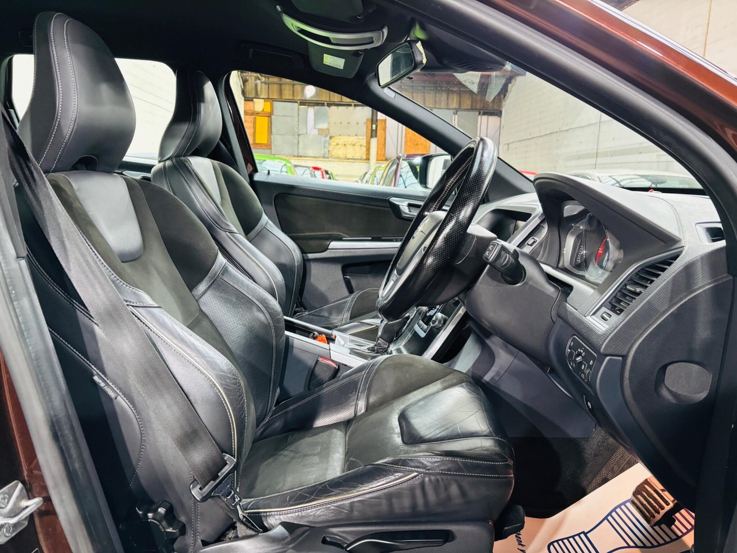 Used Volvo XC60 2015 for sale - 76935753: Photo 13