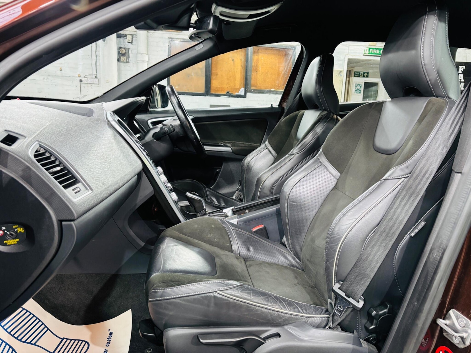 Used Volvo XC60 2015 for sale - 76935753: Photo 15