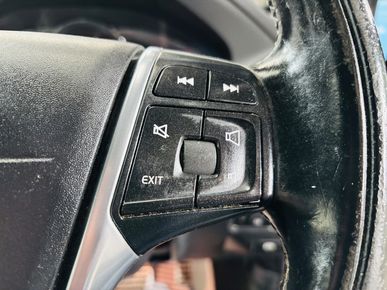 Used Volvo XC60 2015 for sale - 76935753: Photo 19