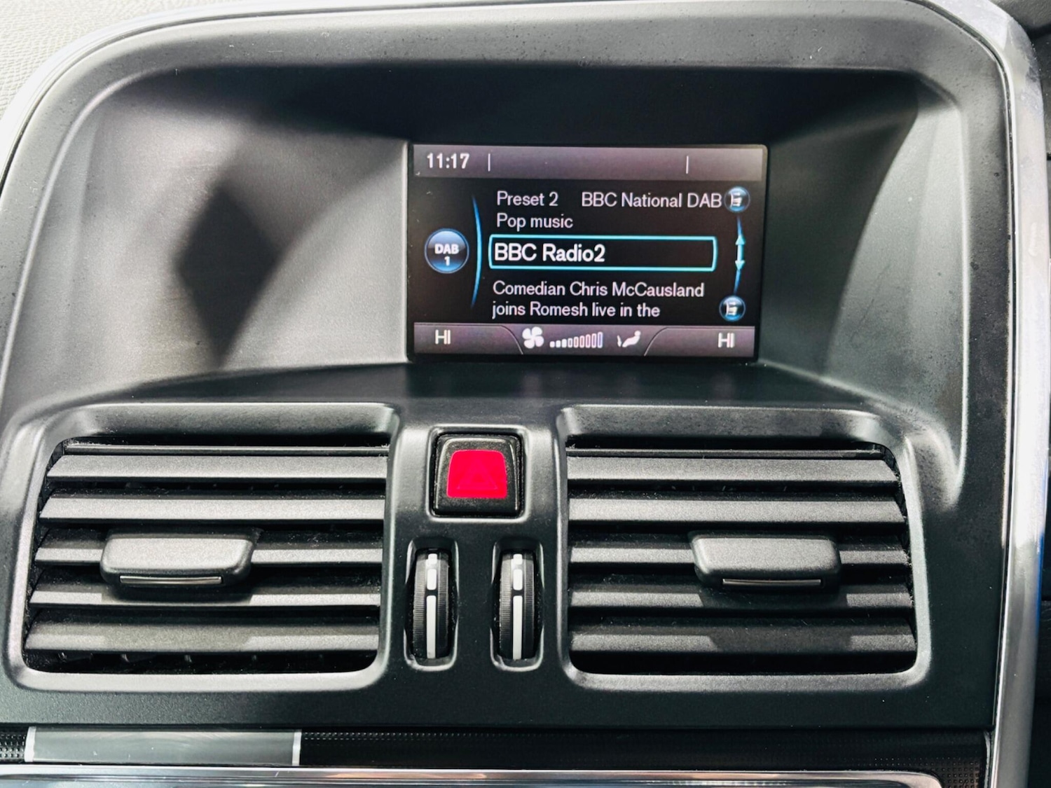 Used Volvo XC60 2015 for sale - 76935753: Photo 21